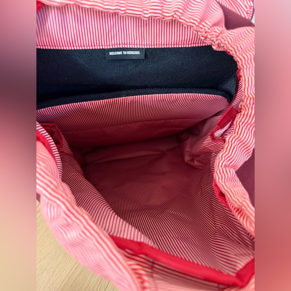 Herschel Supply Co Little America Backpack Windsor Wine Red Laptop - Picture 3 of 9